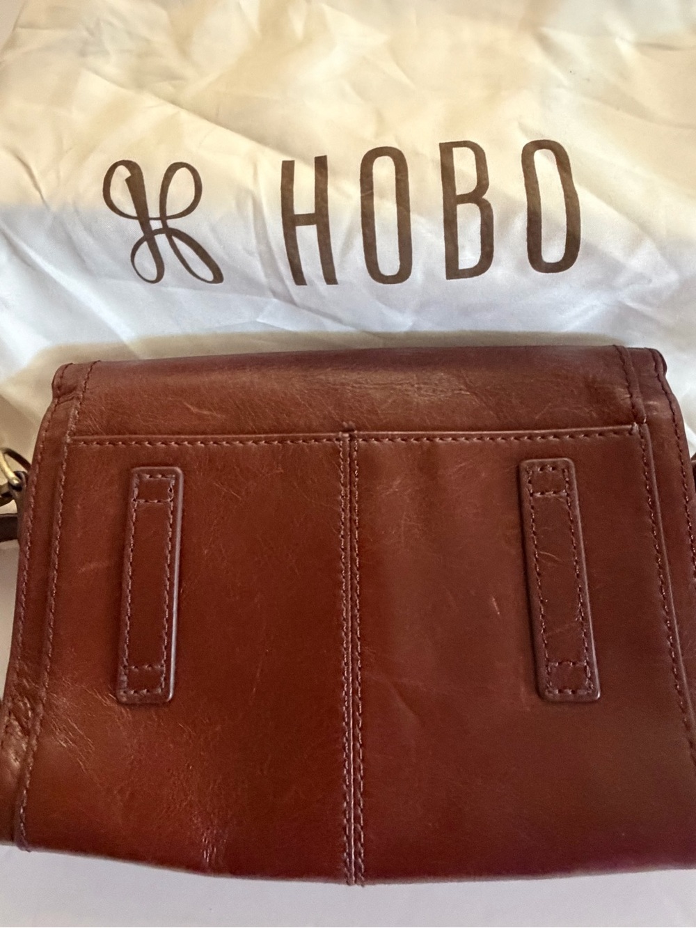 HOBO Brown Leather Envelope Crossbody Bag - Picture 2 of 10